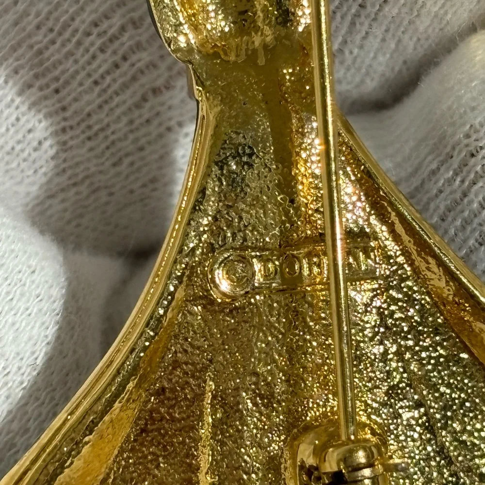 Vintage Rare D”Orlan Enamel Peacock Gold tone Brooch - Picture 9 of 10